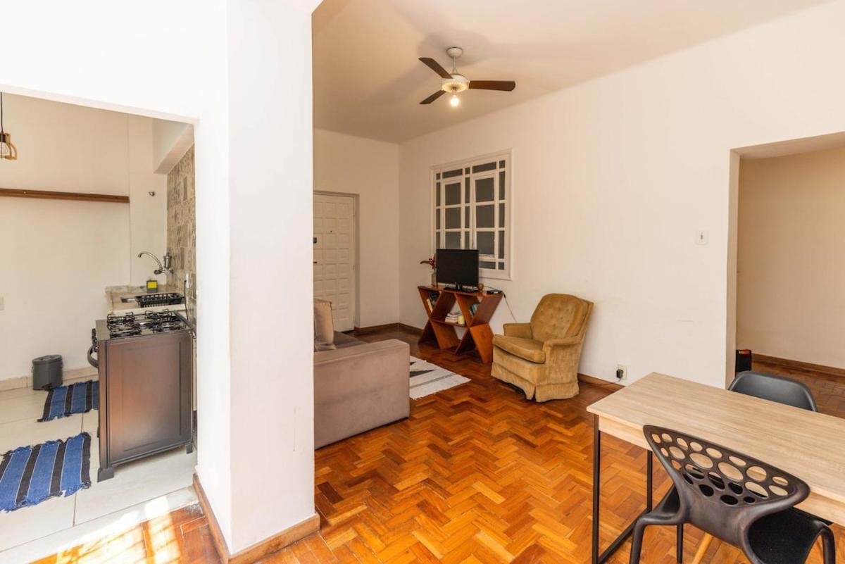 Nsc - Copa Praia: 2 Qtos P/ 6 Pessoas Apartamento